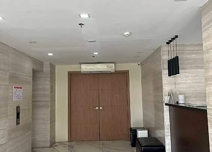 Londoner Estate 3* Себу